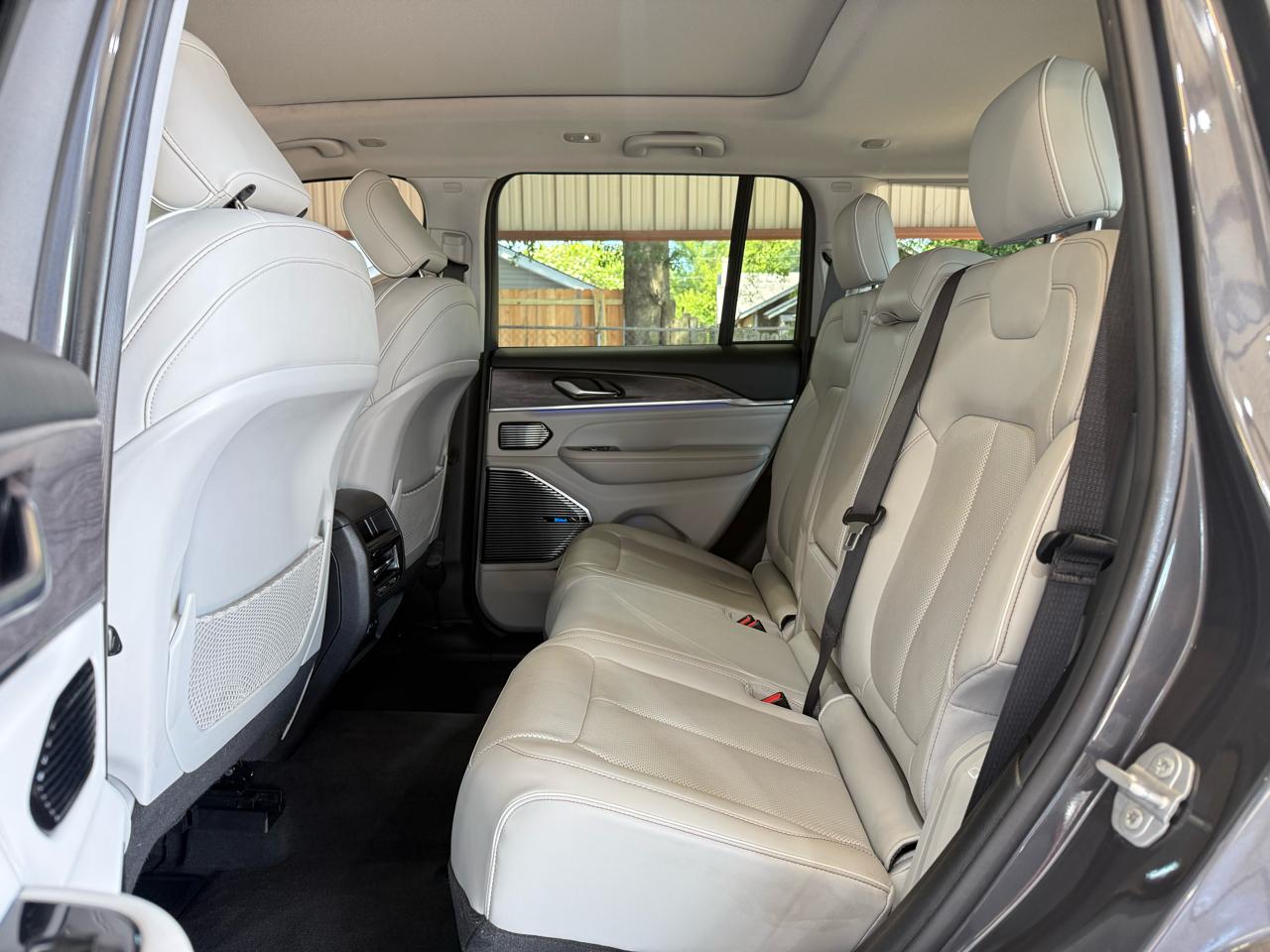 Jeep Grand Cherokee Overland 4WD 2022