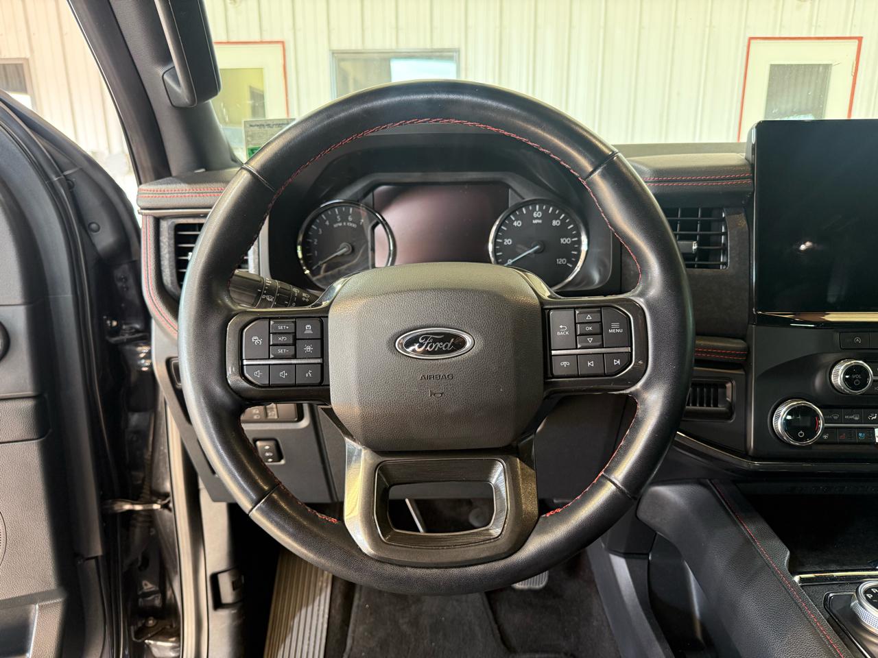 Ford Expedition  2022