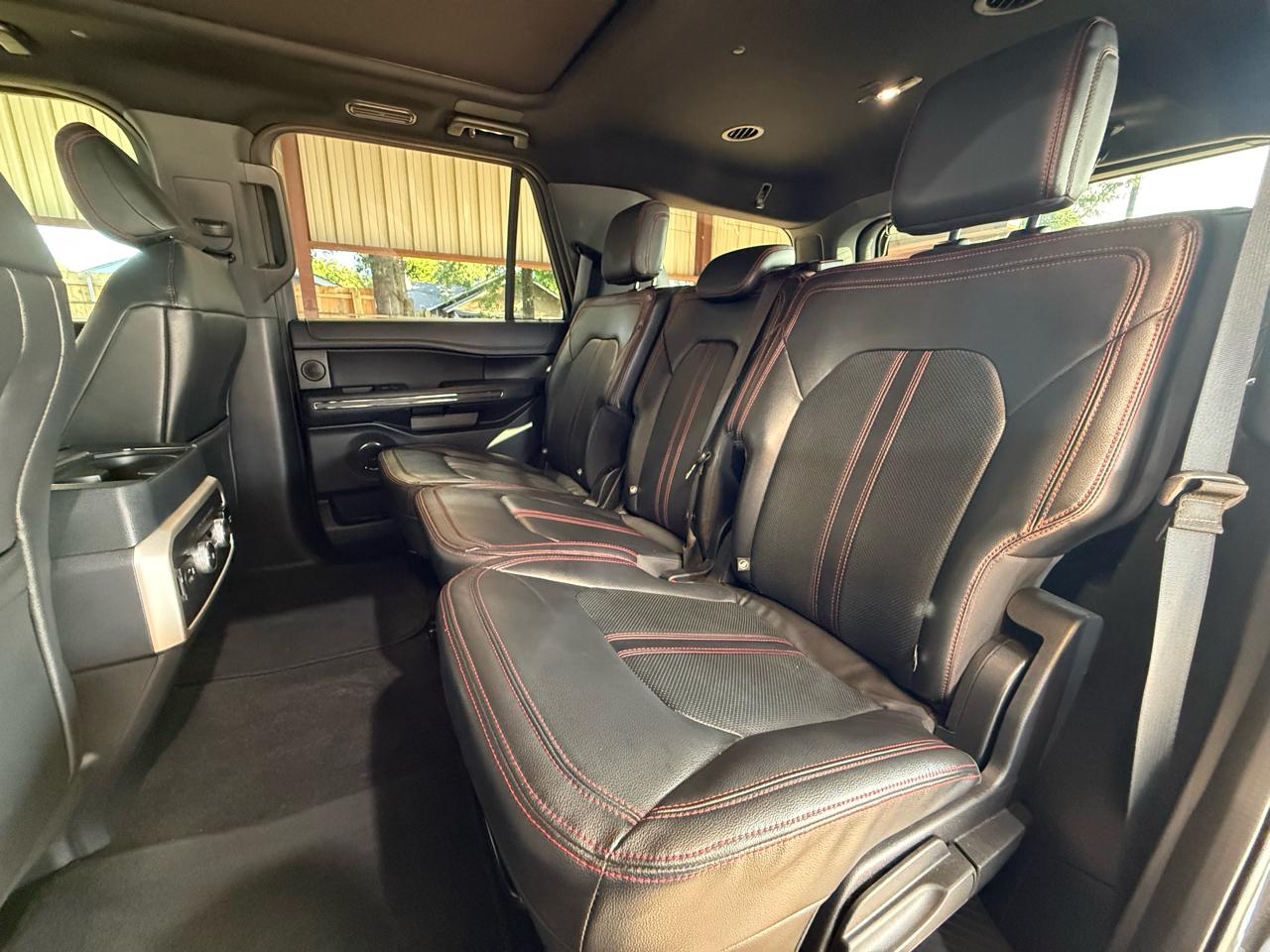 Ford Expedition  2022