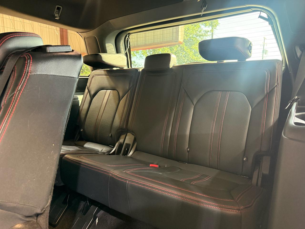 Ford Expedition  2022