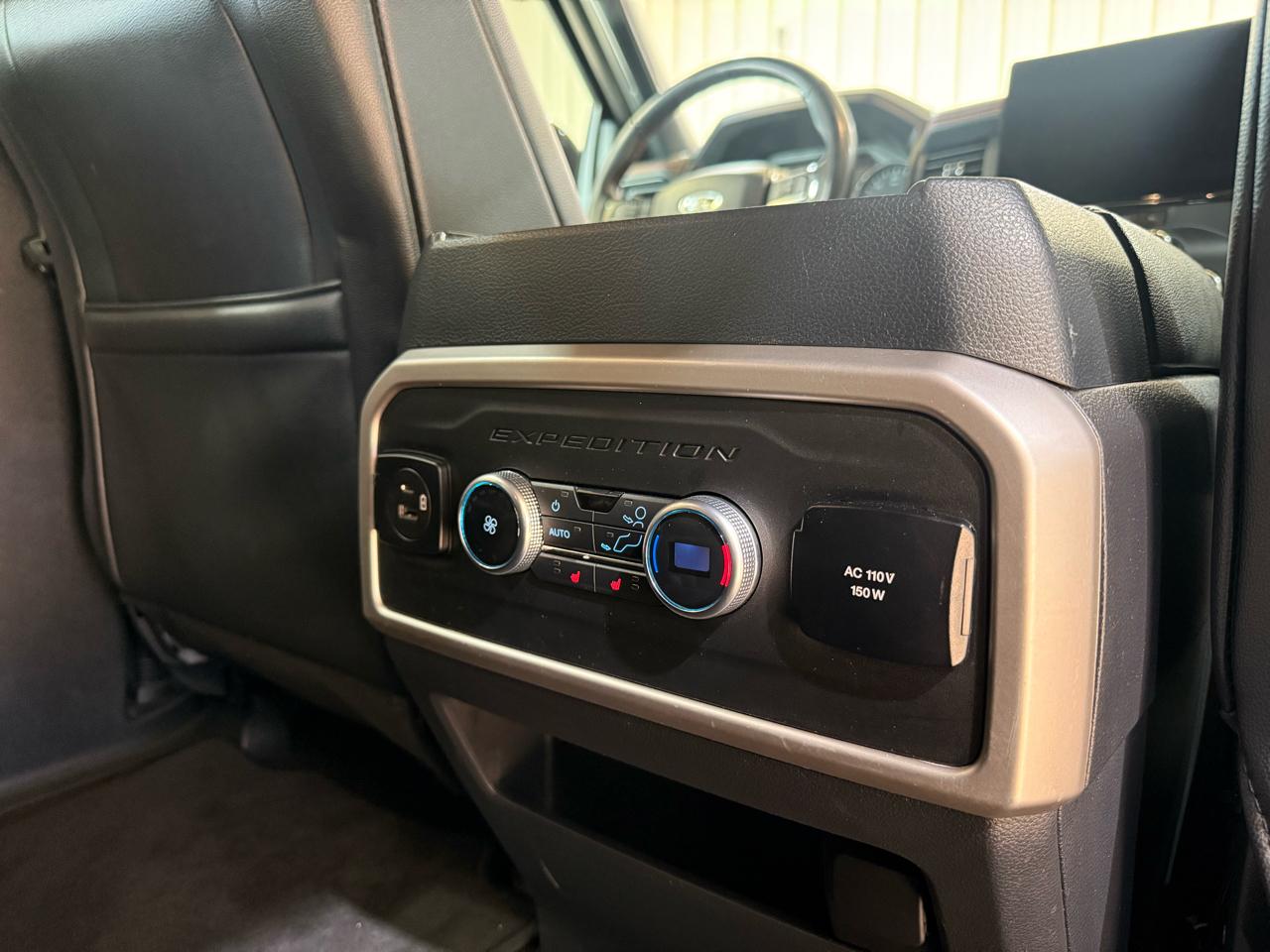 Ford Expedition  2022