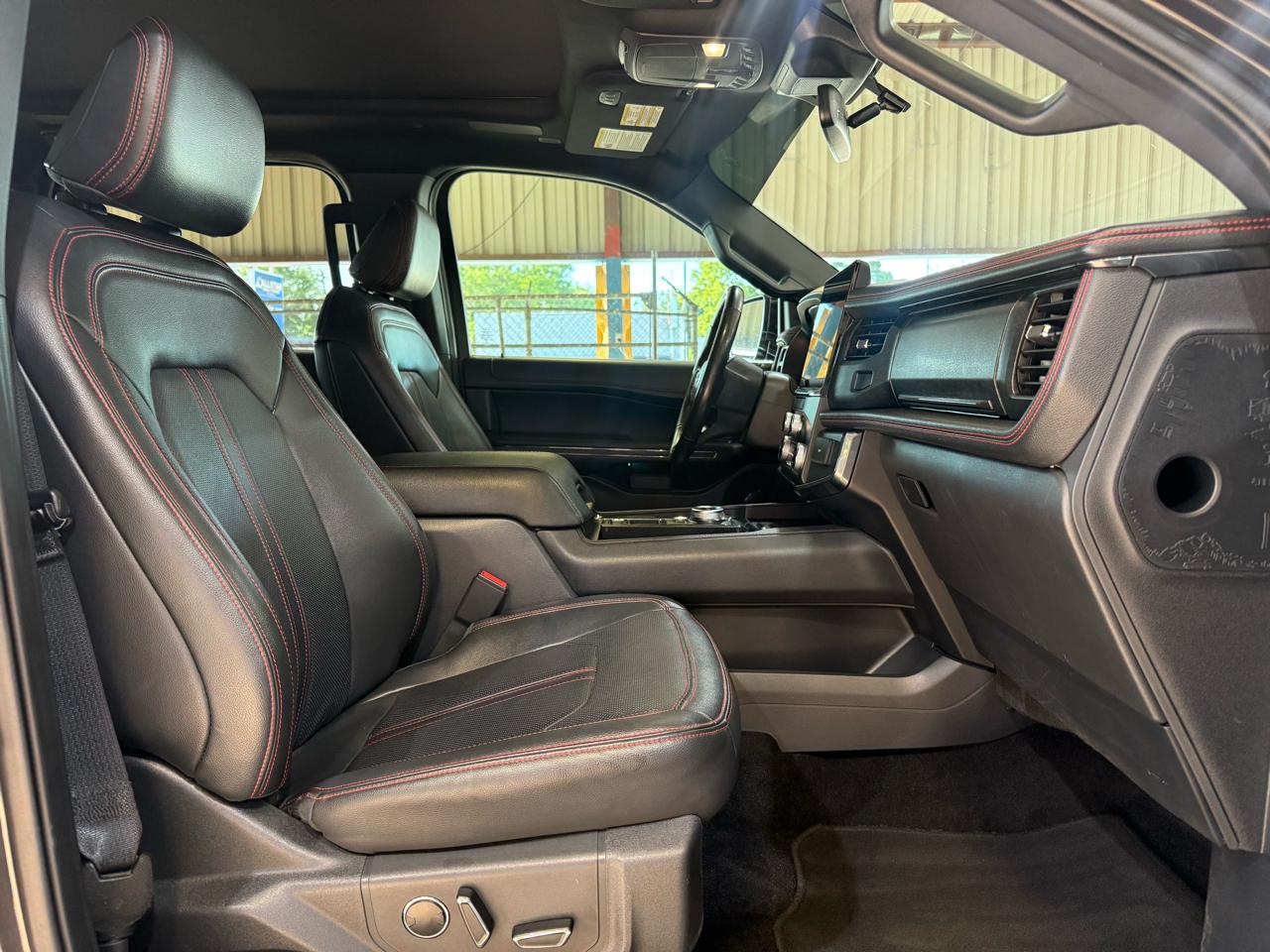 Ford Expedition  2022