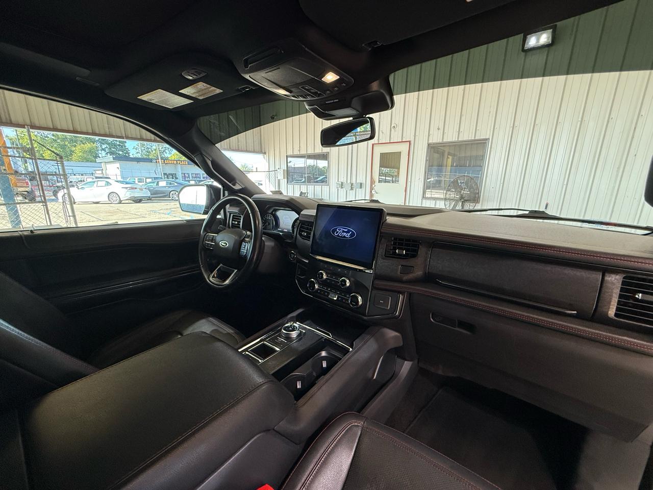 Ford Expedition  2022