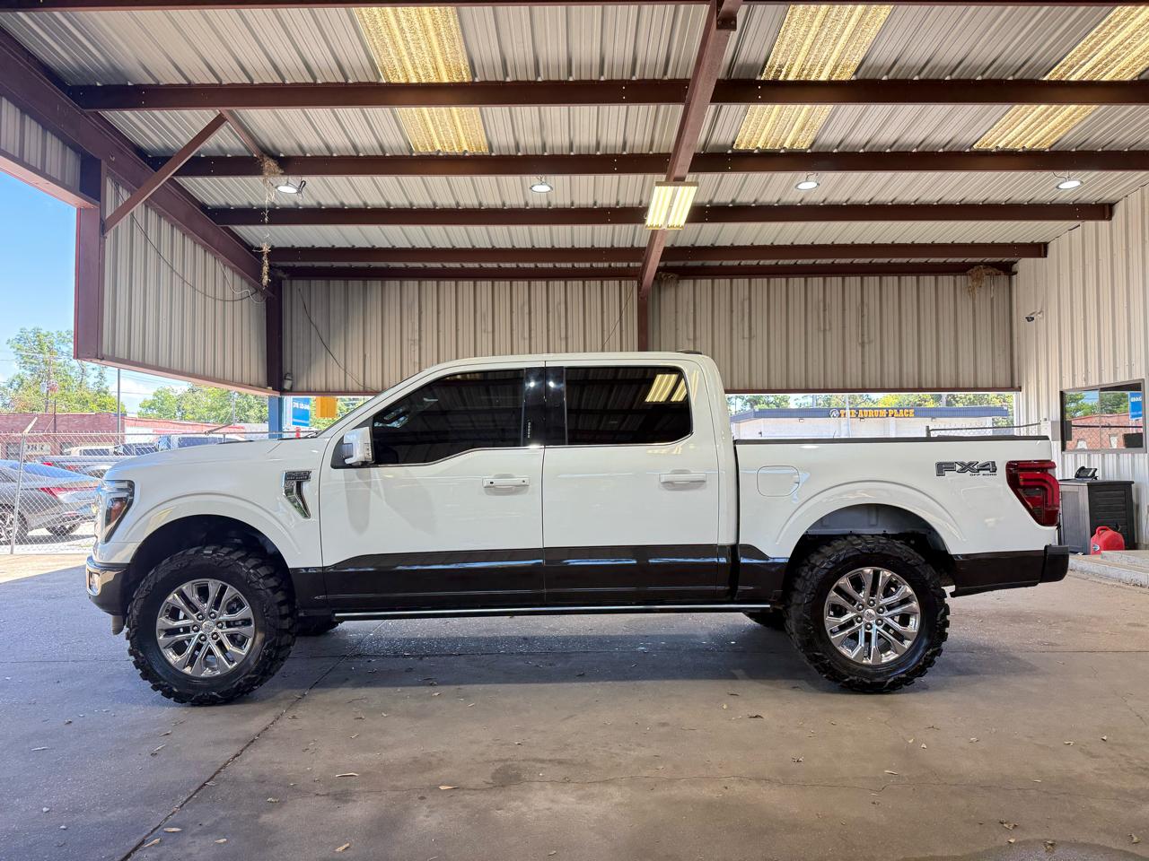 Ford F-150 King Ranch SuperCrew 4WD 2024