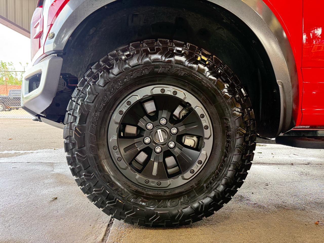 Ford F-150 Raptor SuperCrew 4WD 2018