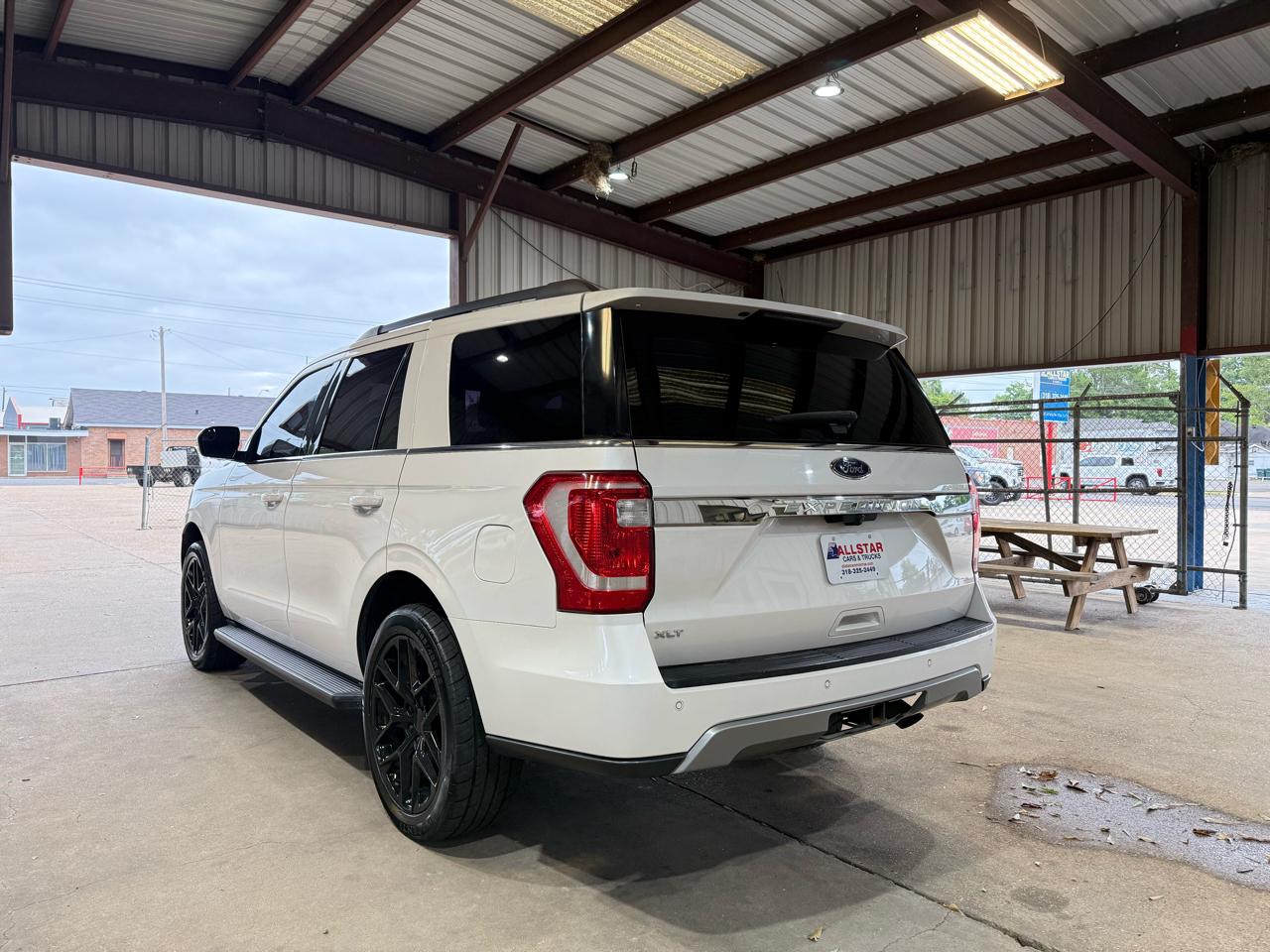 Ford Expedition XLT 2WD 2019
