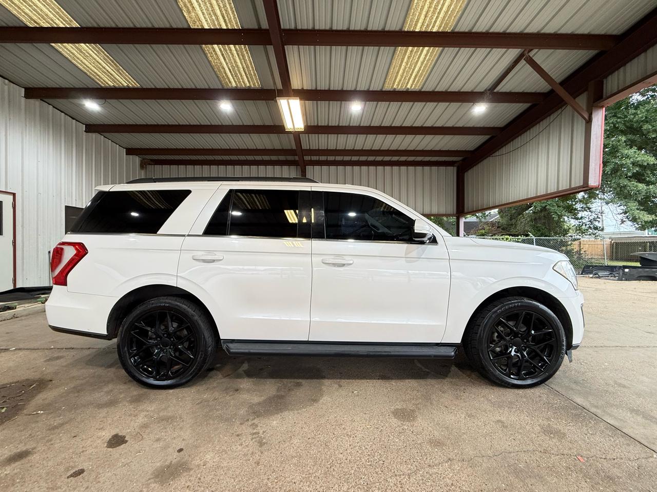 Ford Expedition XLT 2WD 2019
