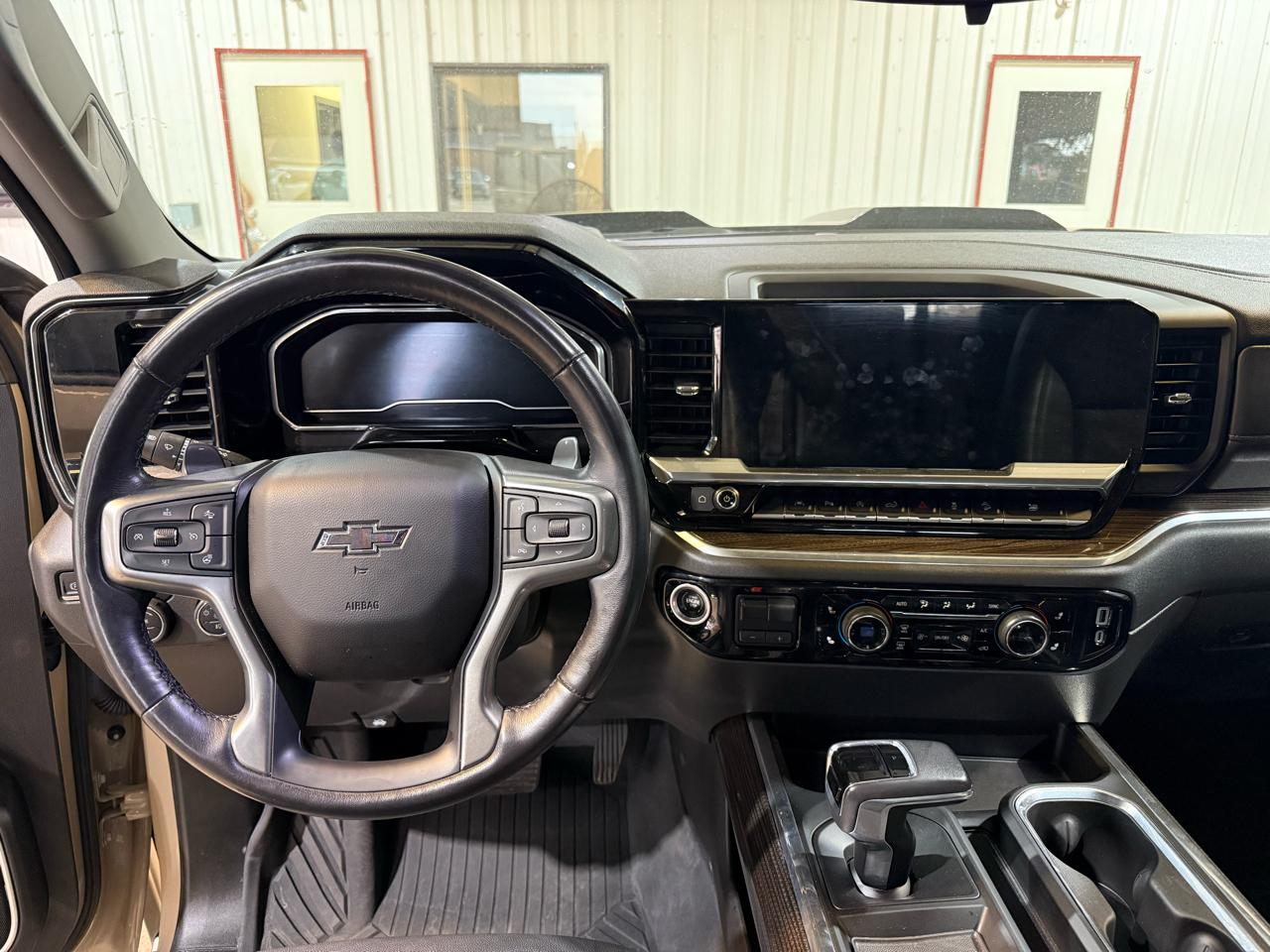 2022 Chevrolet Silverado 1500 LT Trail Boss - Photo 13