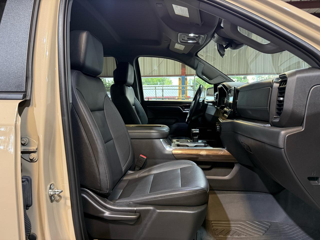 2022 Chevrolet Silverado 1500 LT Trail Boss - Photo 21