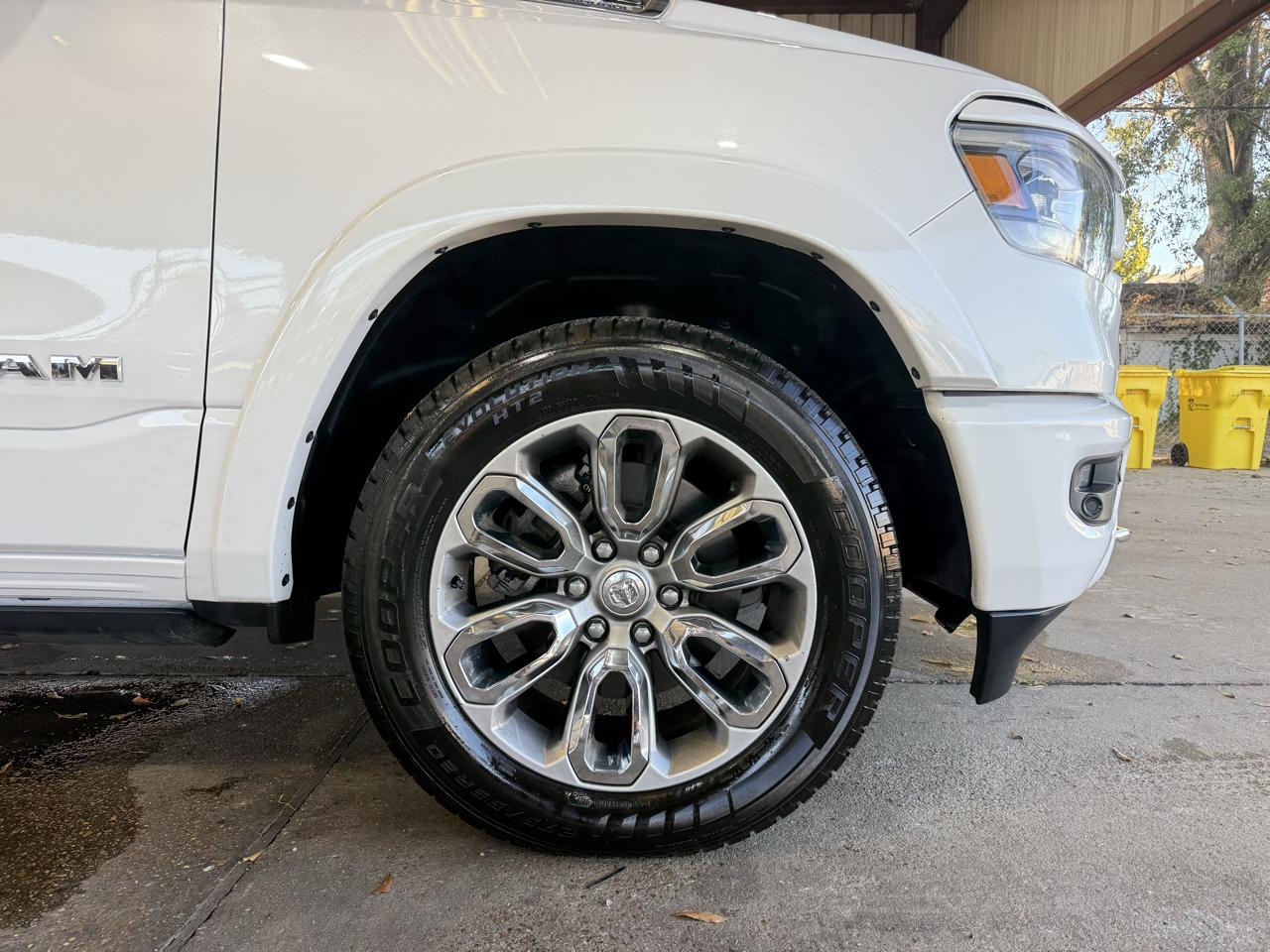 RAM 1500 Laramie Crew Cab SWB 2WD 2022