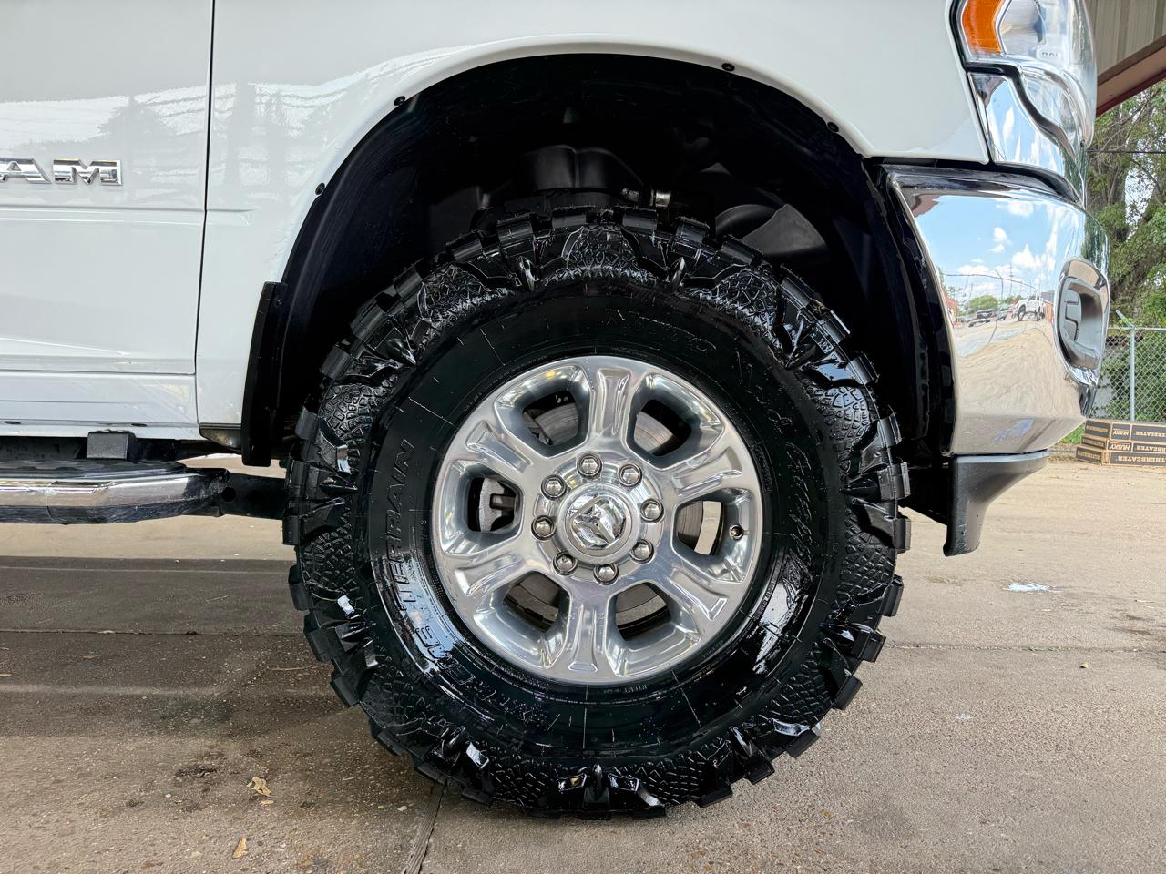 RAM 2500 Big Horn 4x4 Crew Cab 6'4" Box 2024