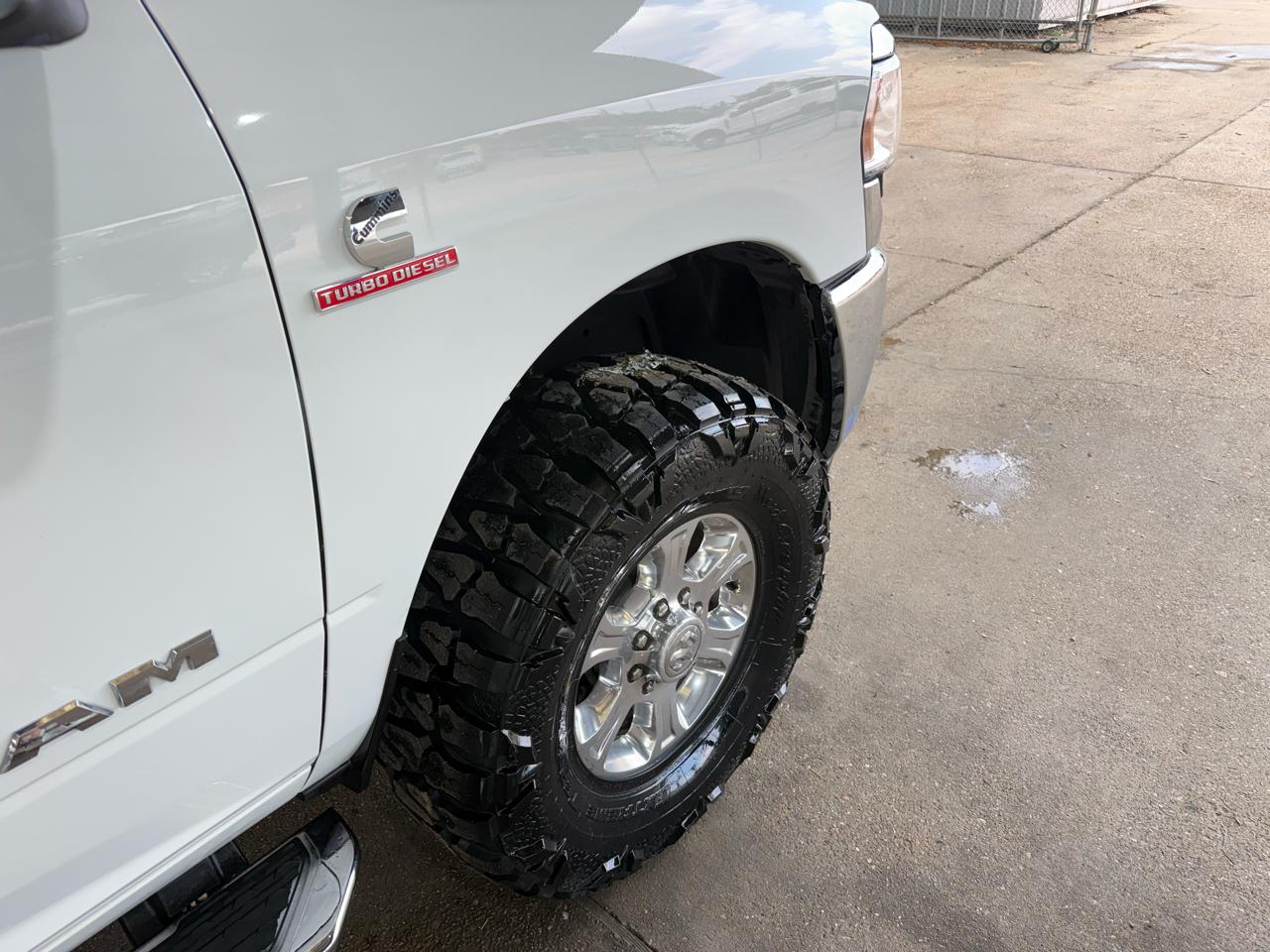 RAM 2500 Big Horn 4x4 Crew Cab 6'4" Box 2024