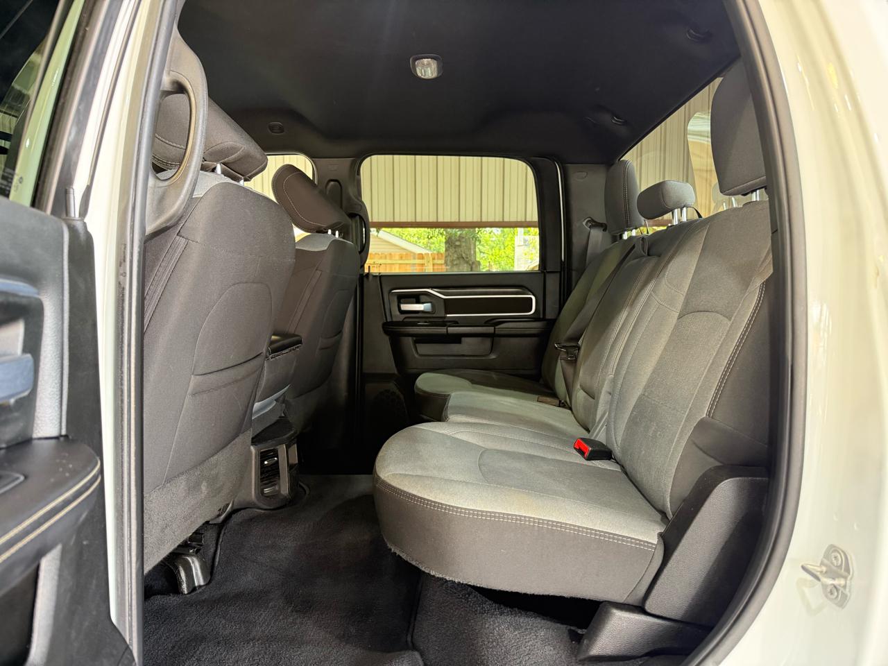 RAM 2500 Big Horn 4x4 Crew Cab 6'4" Box 2024
