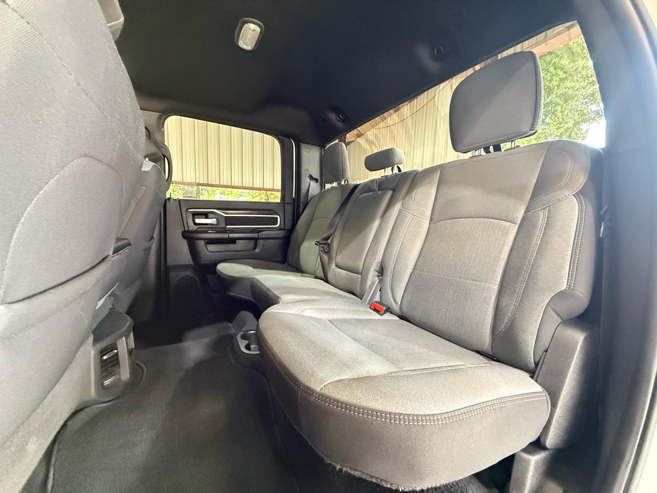 RAM 2500 Big Horn 4x4 Crew Cab 6'4" Box 2024
