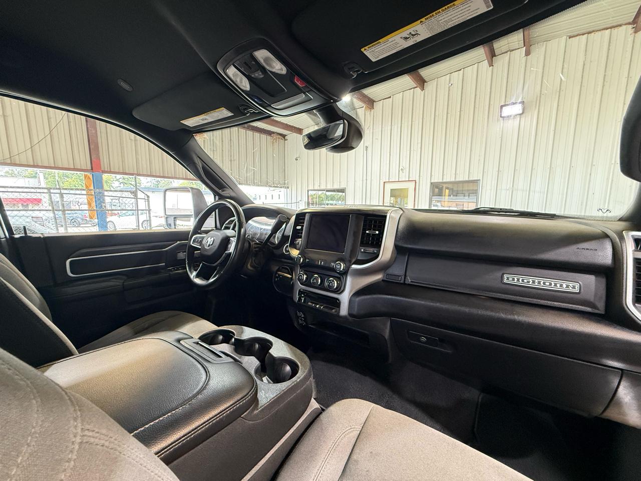 RAM 2500 Big Horn 4x4 Crew Cab 6'4" Box 2024