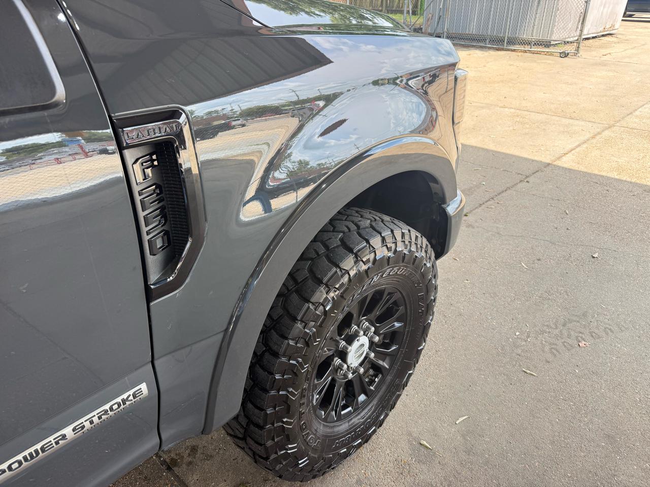 Ford F-250 SD Lariat Crew Cab 4WD 2021