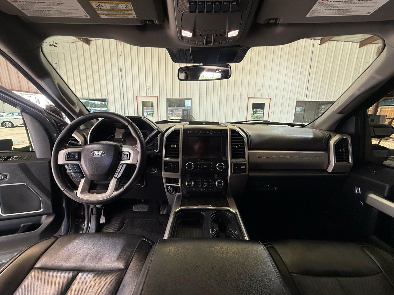 Ford F-250 SD Lariat Crew Cab 4WD 2021
