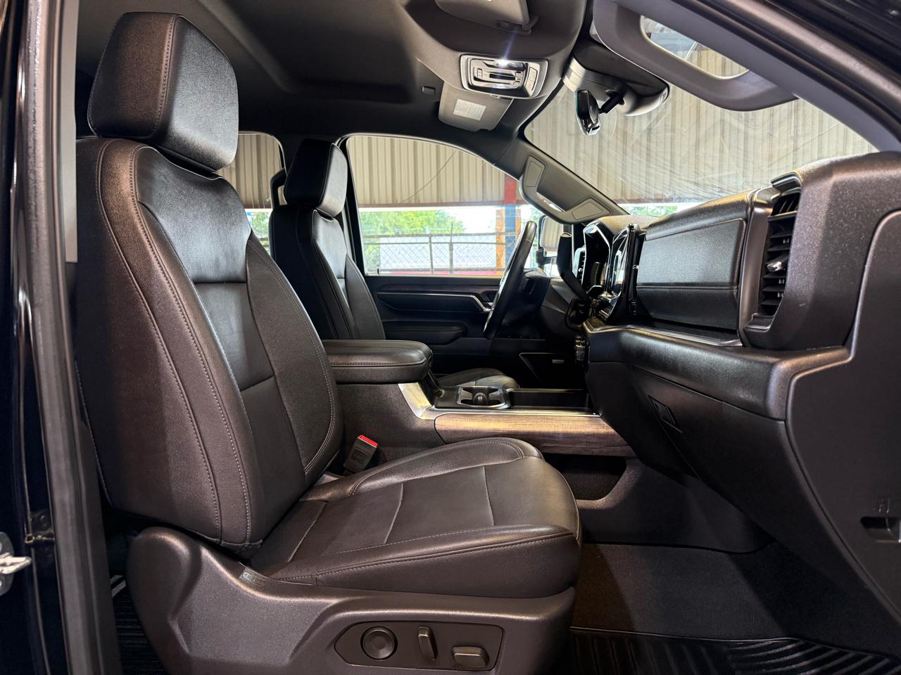 Chevrolet Silverado 2500HD LTZ Crew Cab Short Box 4WD 2024
