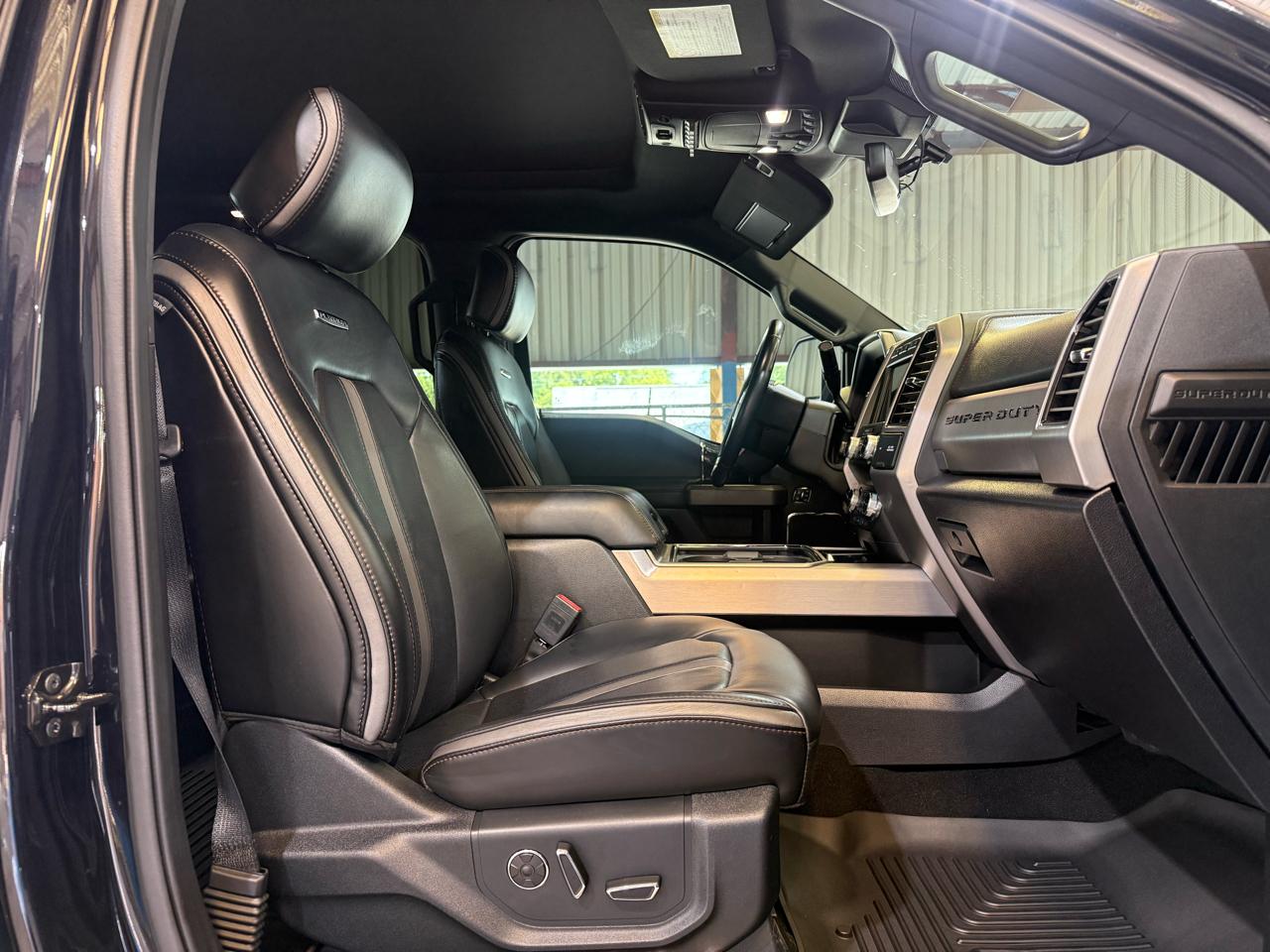 Ford F-250 SD Platinum Crew Cab 4WD 2020