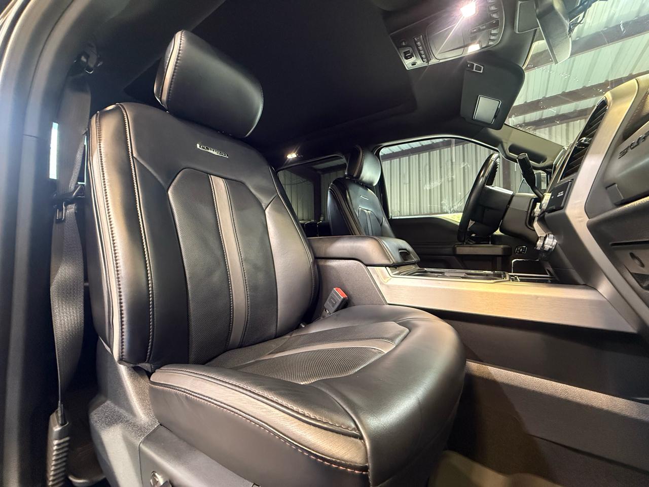 Ford F-250 SD Platinum Crew Cab 4WD 2020