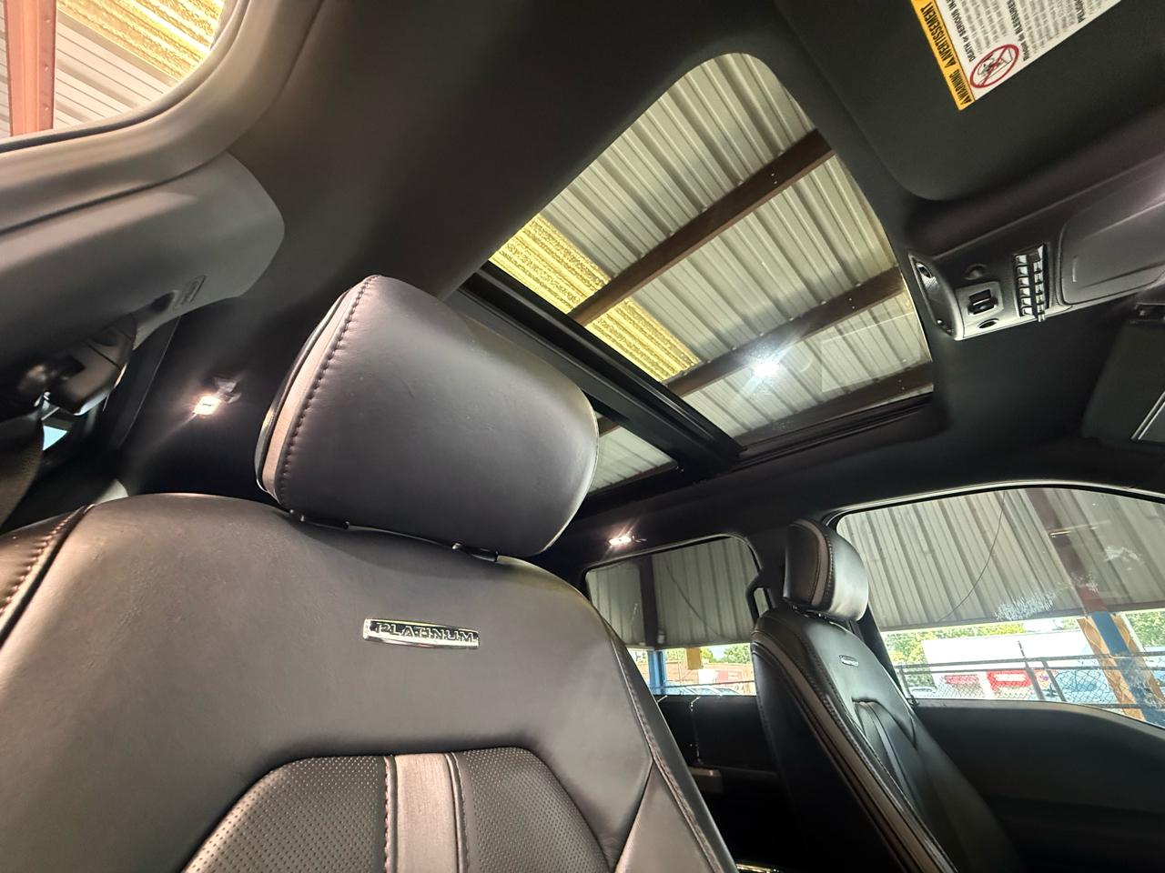 Ford F-250 SD Platinum Crew Cab 4WD 2020