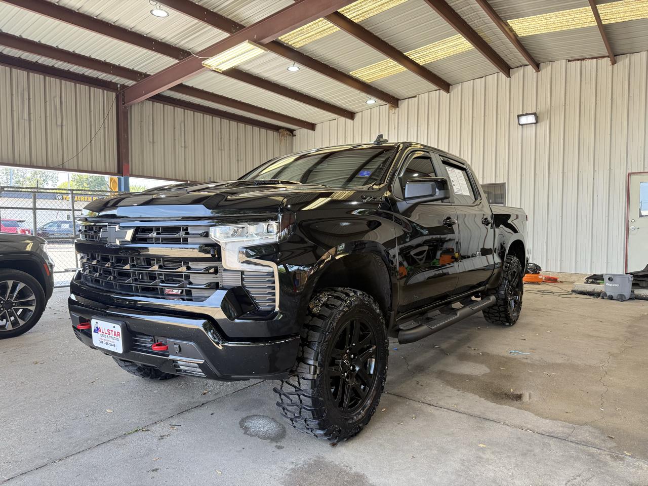 Chevrolet Silverado 1500 Trail Boss LT Crew Cab 4WD 2025