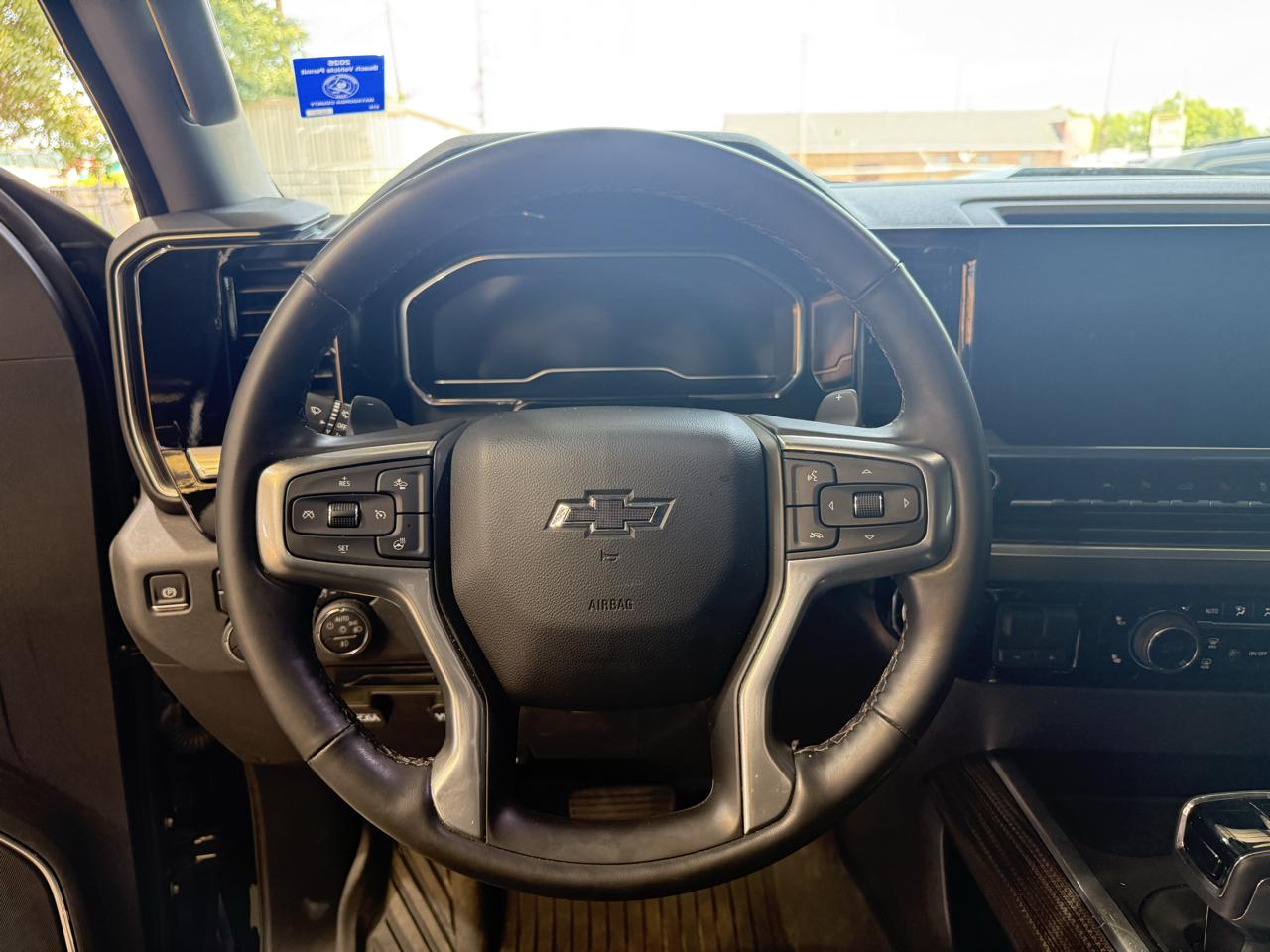 Chevrolet Silverado 1500 Trail Boss LT Crew Cab 4WD 2025