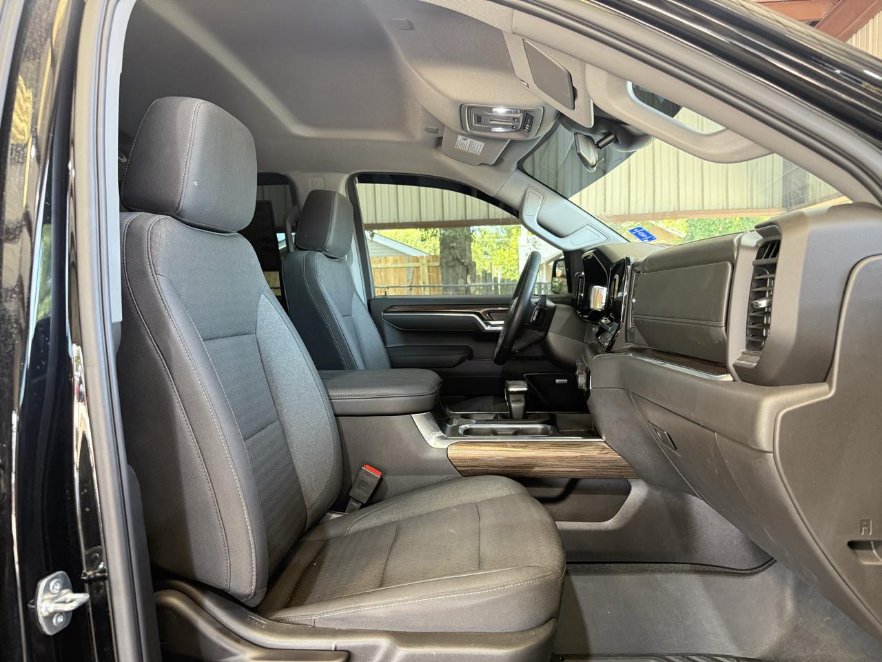 Chevrolet Silverado 1500 Trail Boss LT Crew Cab 4WD 2025