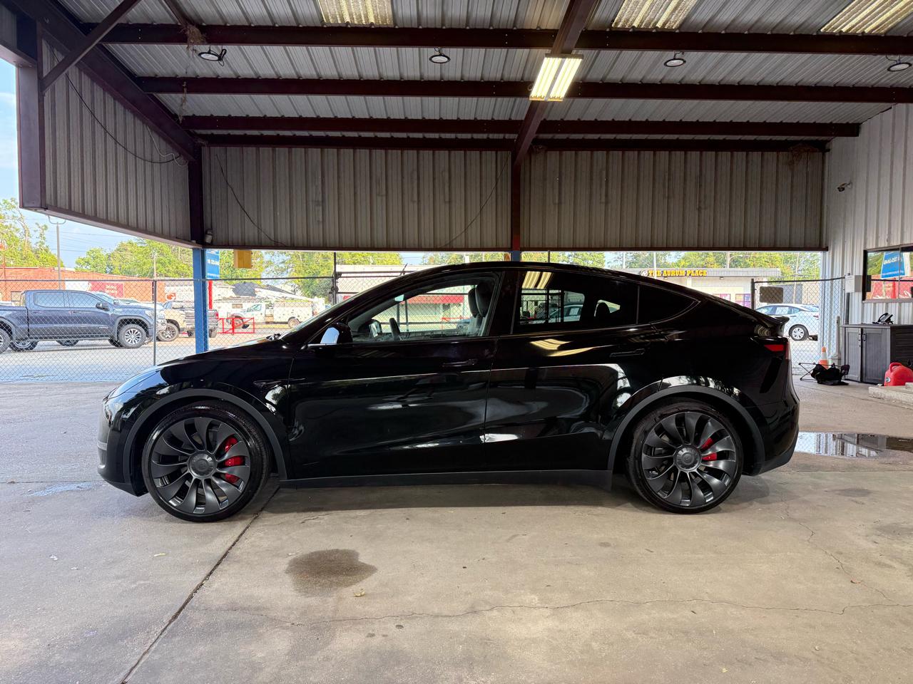 Tesla Model Y Performance 2025