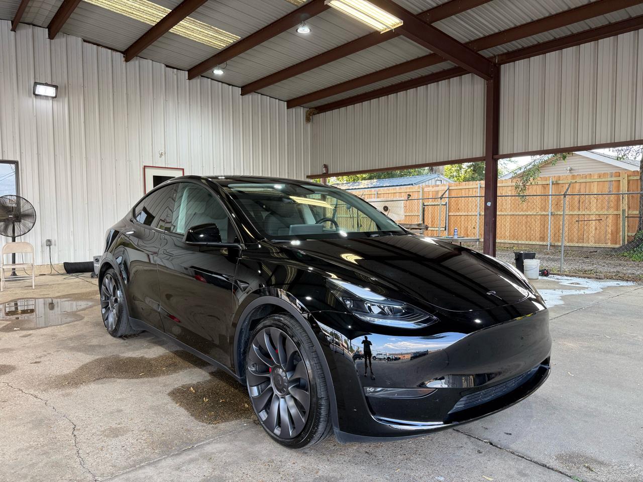 Tesla Model Y Performance 2025