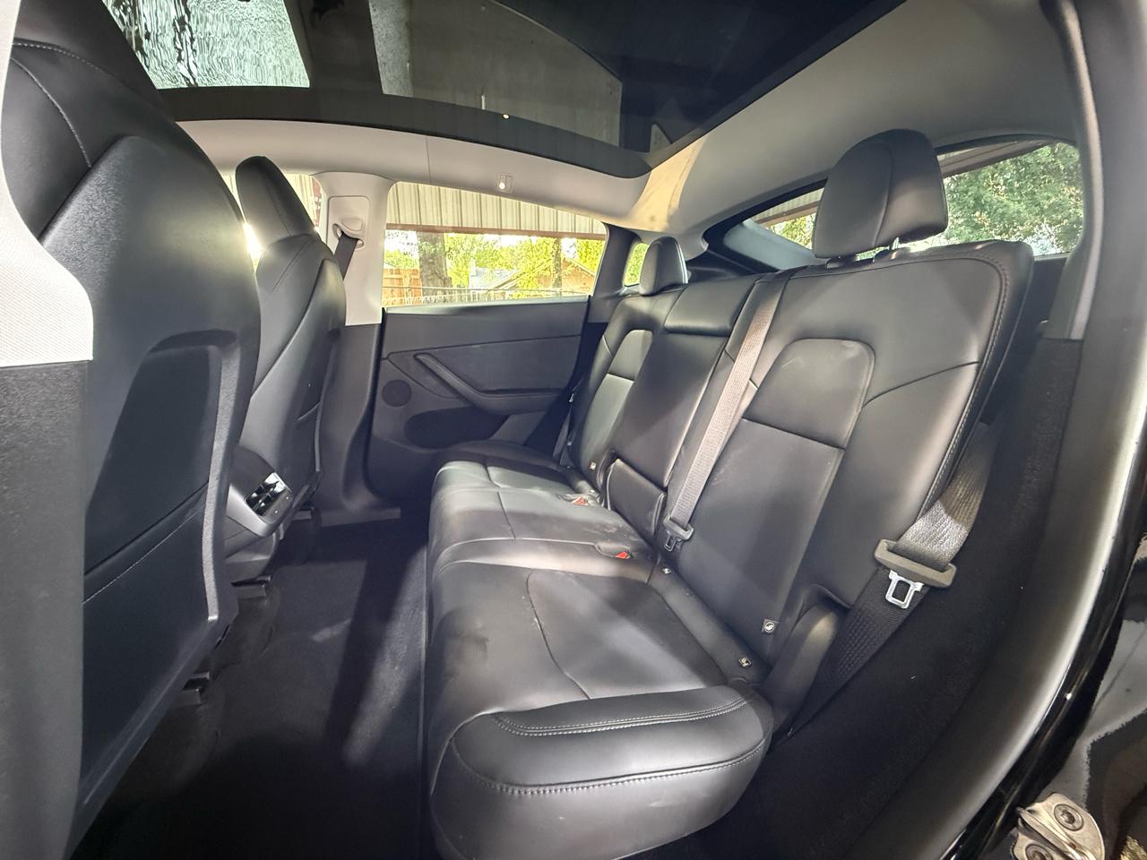 Tesla Model Y Performance 2025