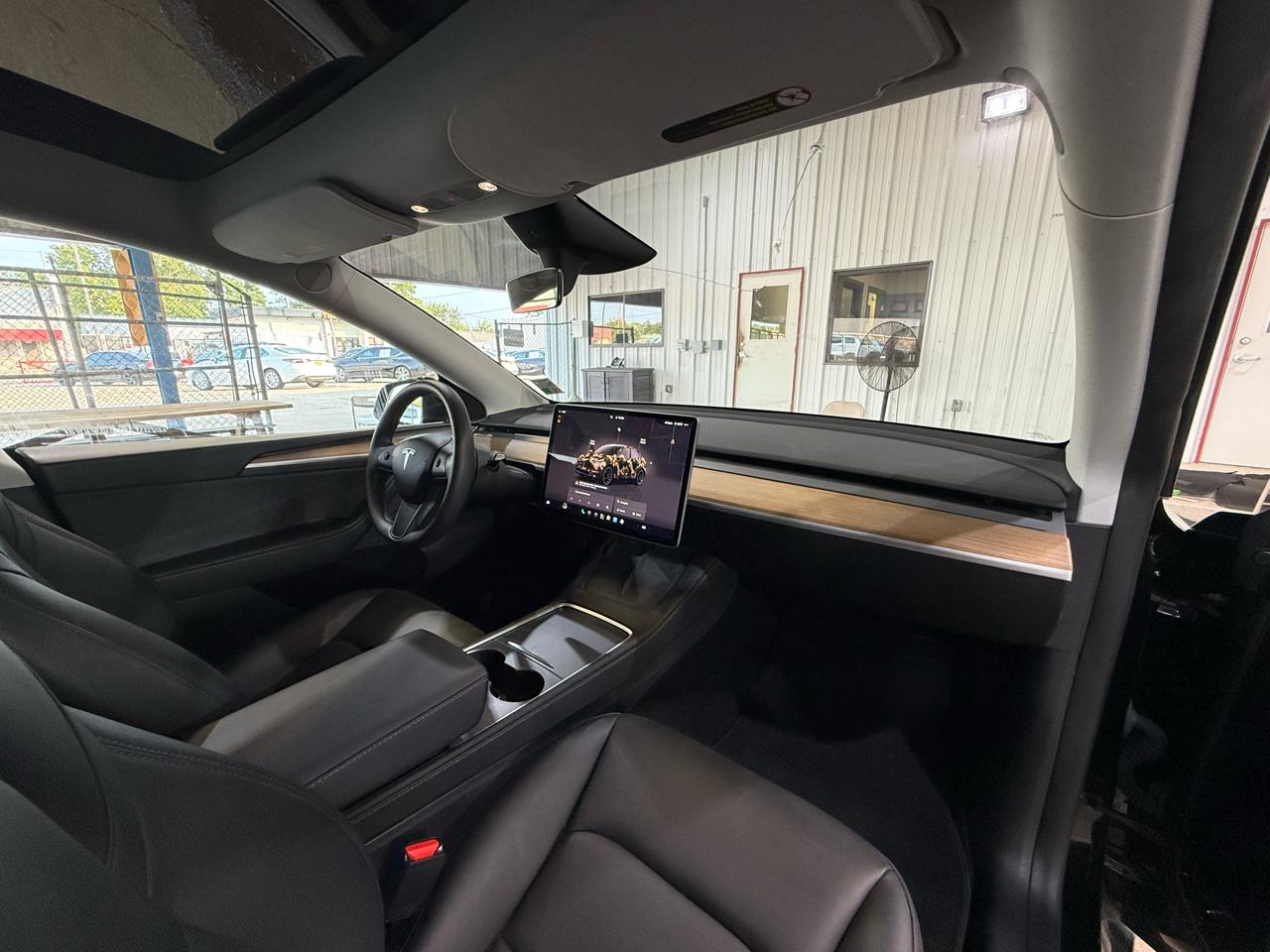 Tesla Model Y Performance 2025
