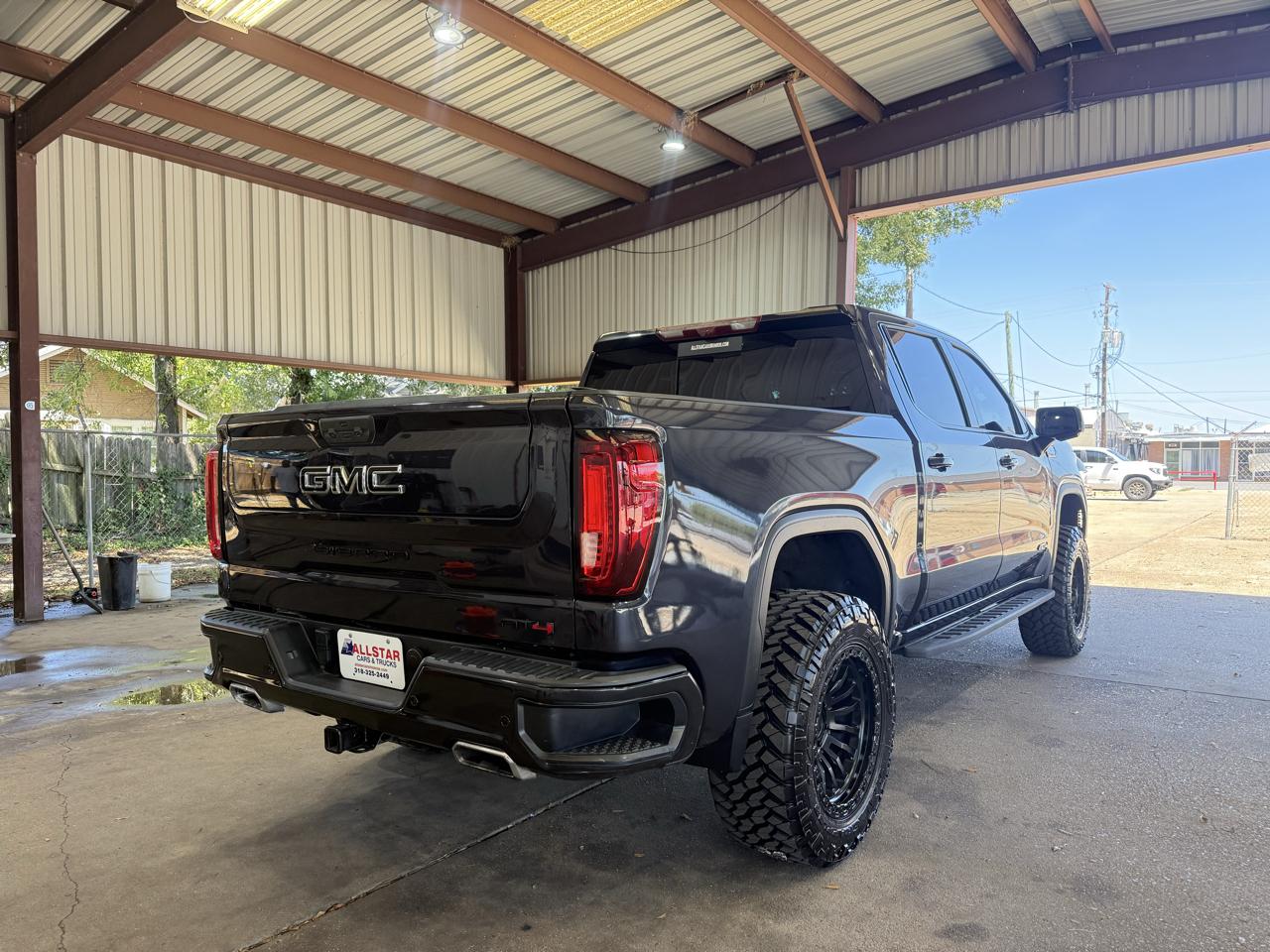 GMC Sierra 1500 AT4 Crew Cab 4WD 2024