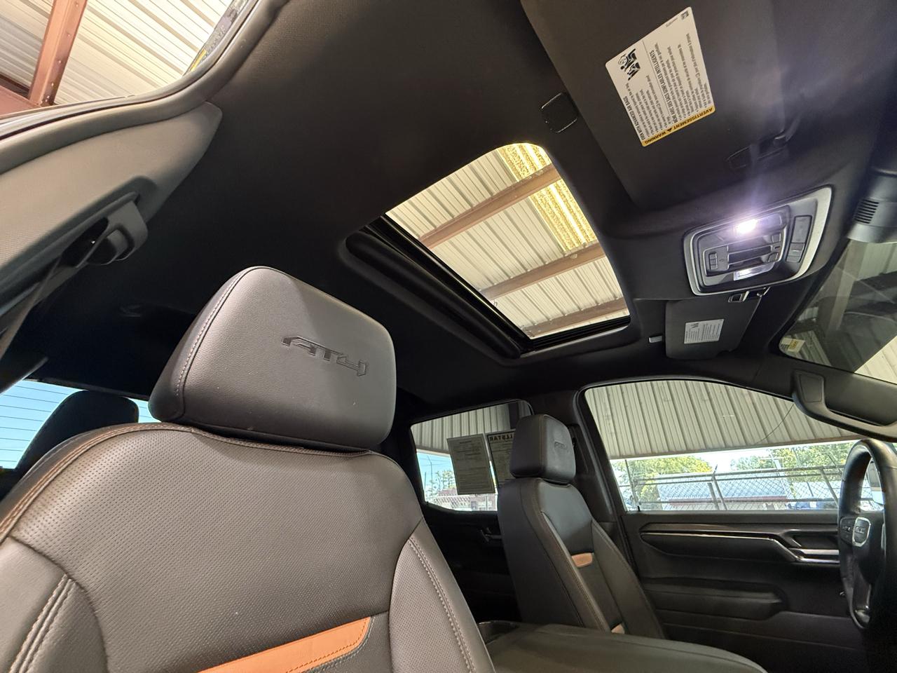 GMC Sierra 1500 AT4 Crew Cab 4WD 2024