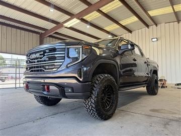 2024 GMC Sierra 1500 AT4 Crew Cab 4WD
