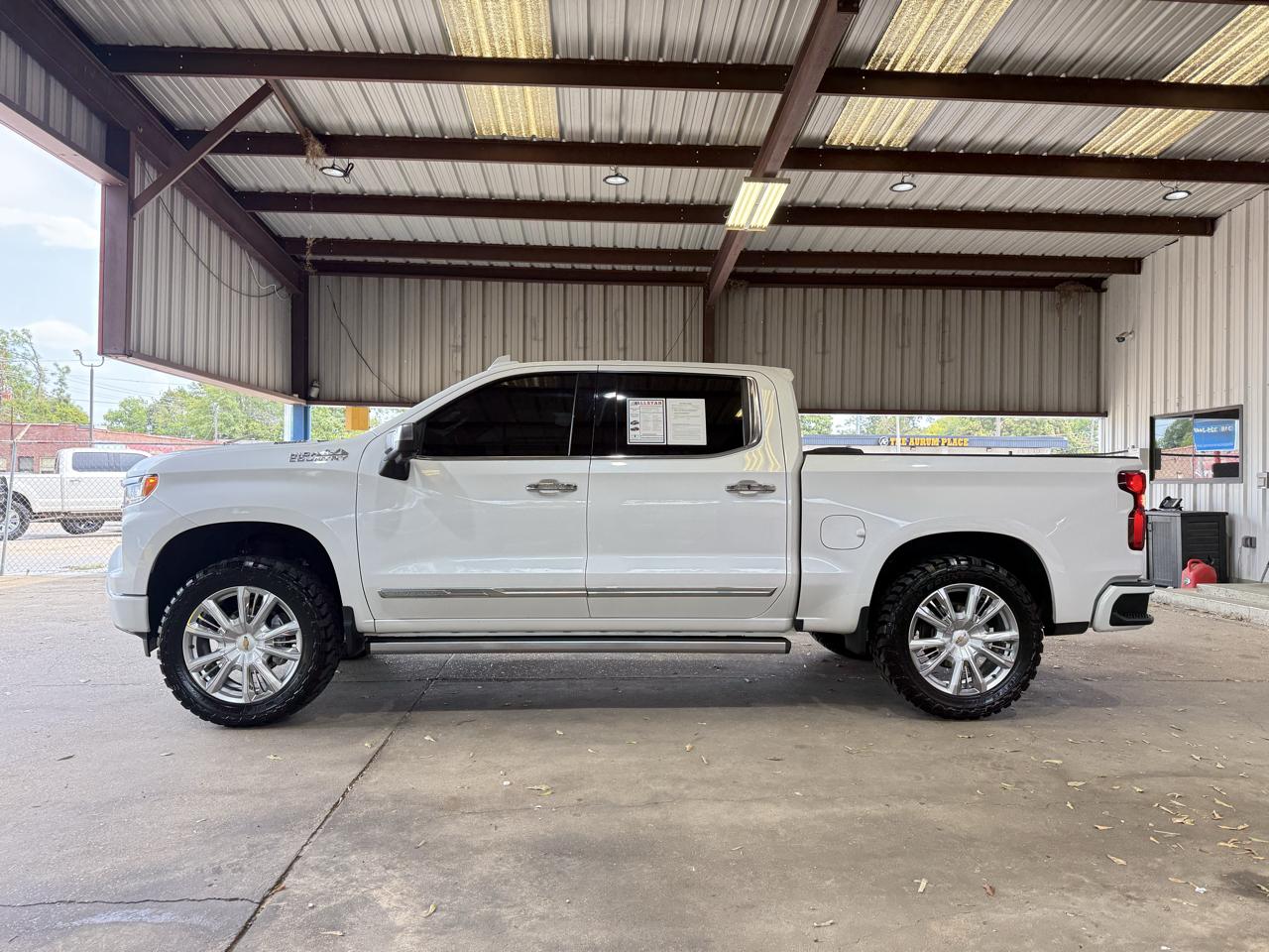 Chevrolet Silverado 1500 High Country Crew Cab 4WD 2023