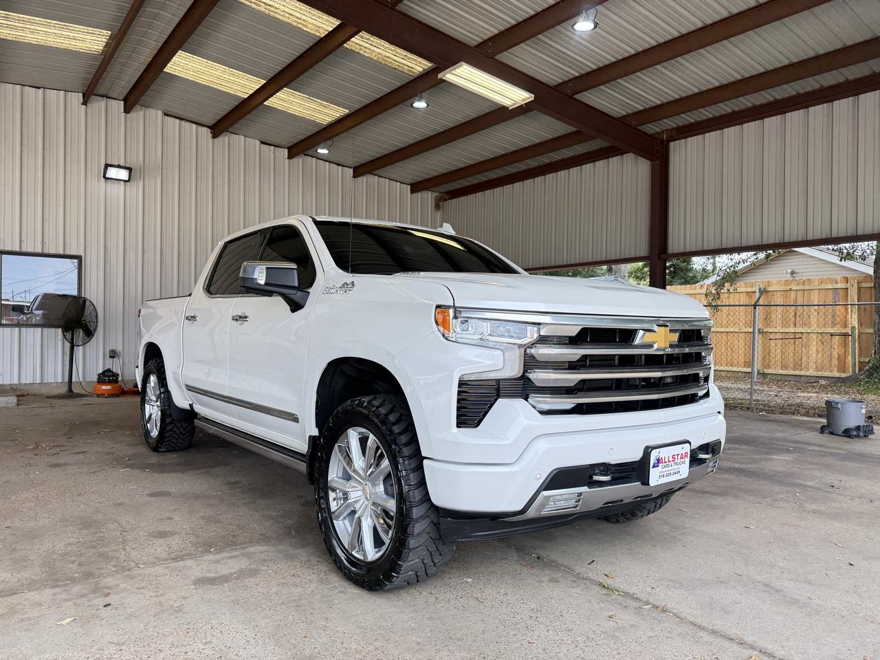 Chevrolet Silverado 1500 High Country Crew Cab 4WD 2023