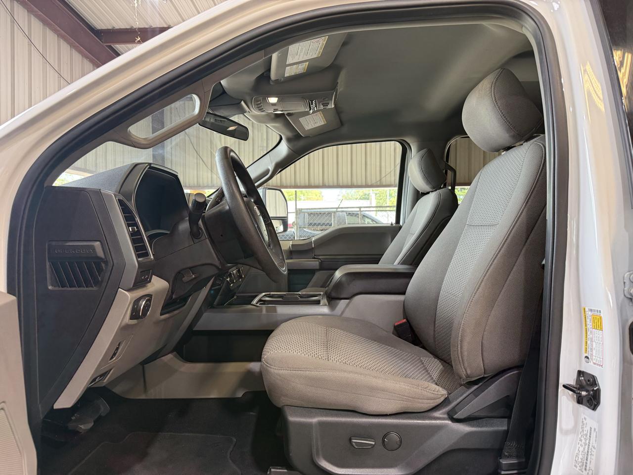 Ford F-250 SD XLT Crew Cab 4WD 2020