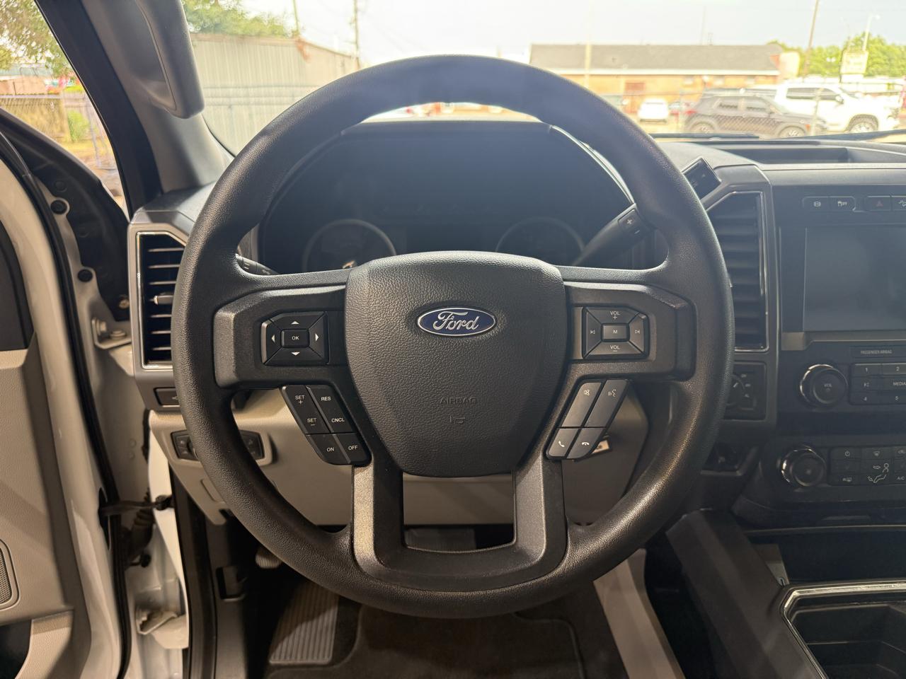 Ford F-250 SD XLT Crew Cab 4WD 2020