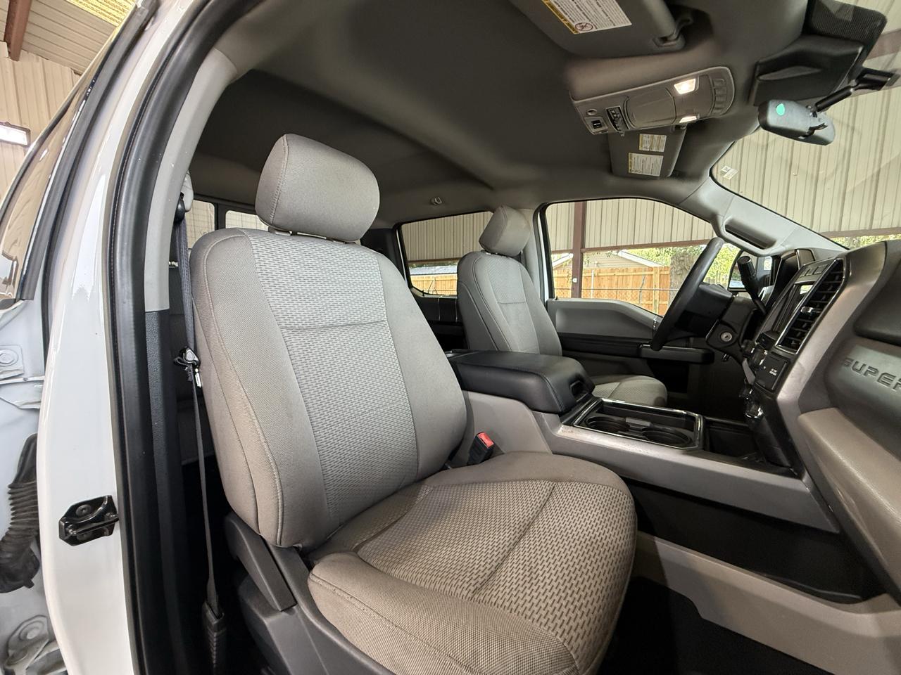 Ford F-250 SD XLT Crew Cab 4WD 2020