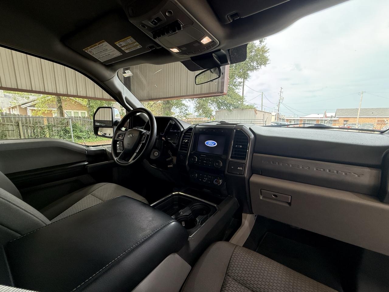 Ford F-250 SD XLT Crew Cab 4WD 2020