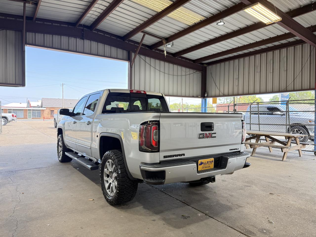 GMC Sierra photo 4