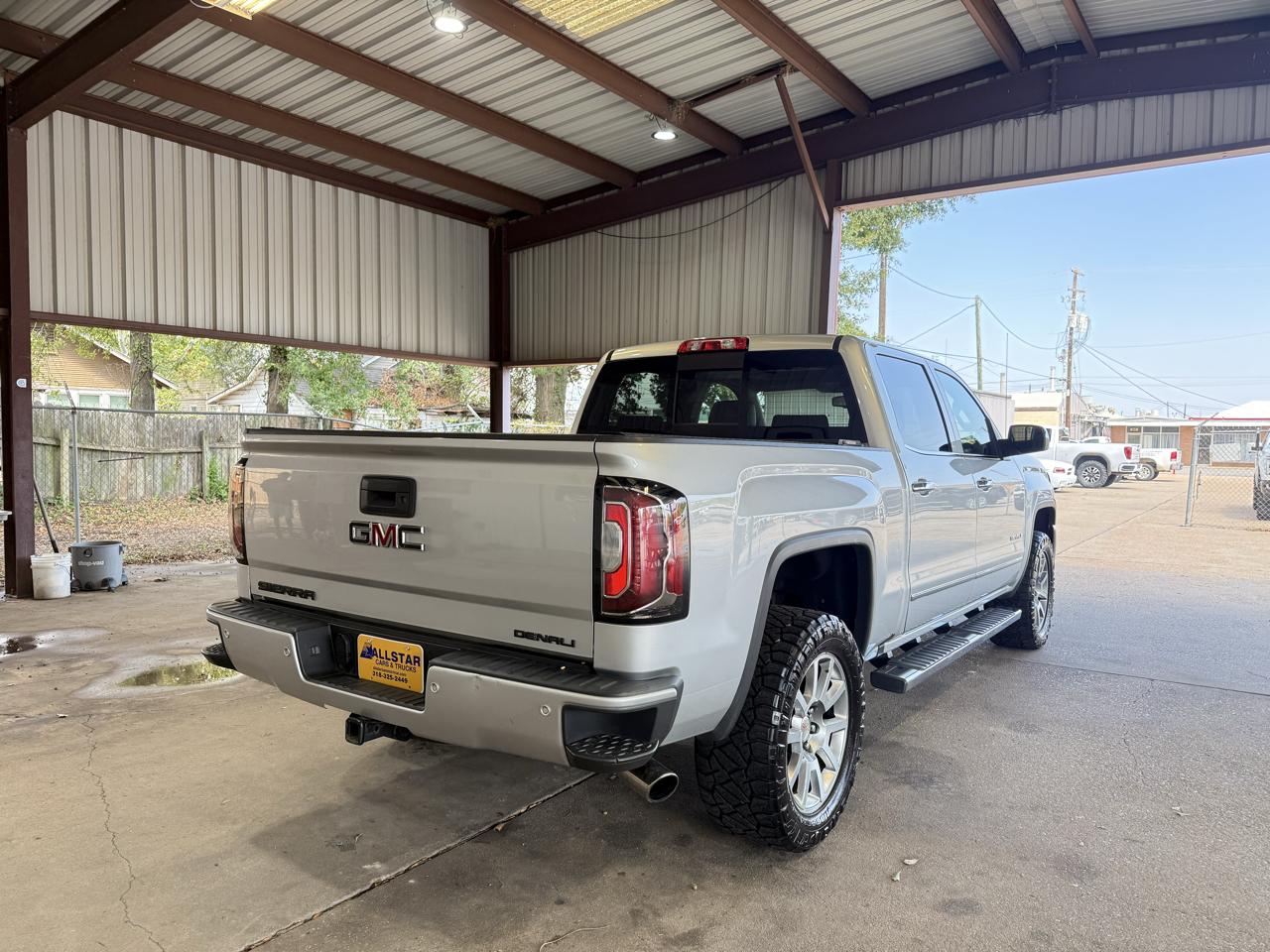 GMC Sierra photo 5