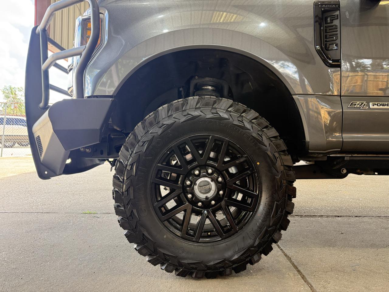 Ford F-250 photo 8