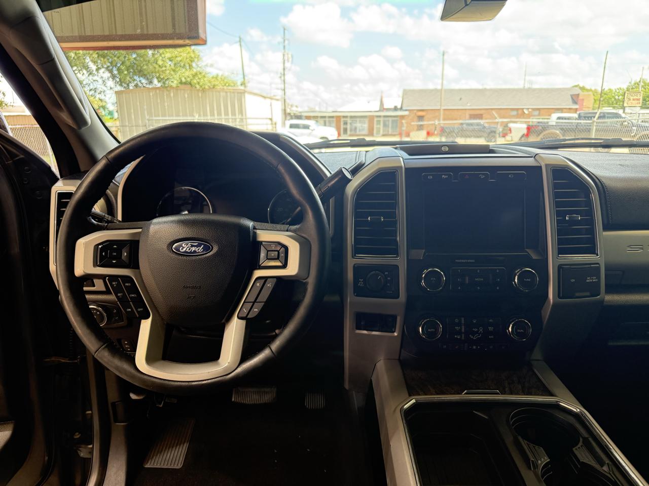 Ford F-250 photo 15