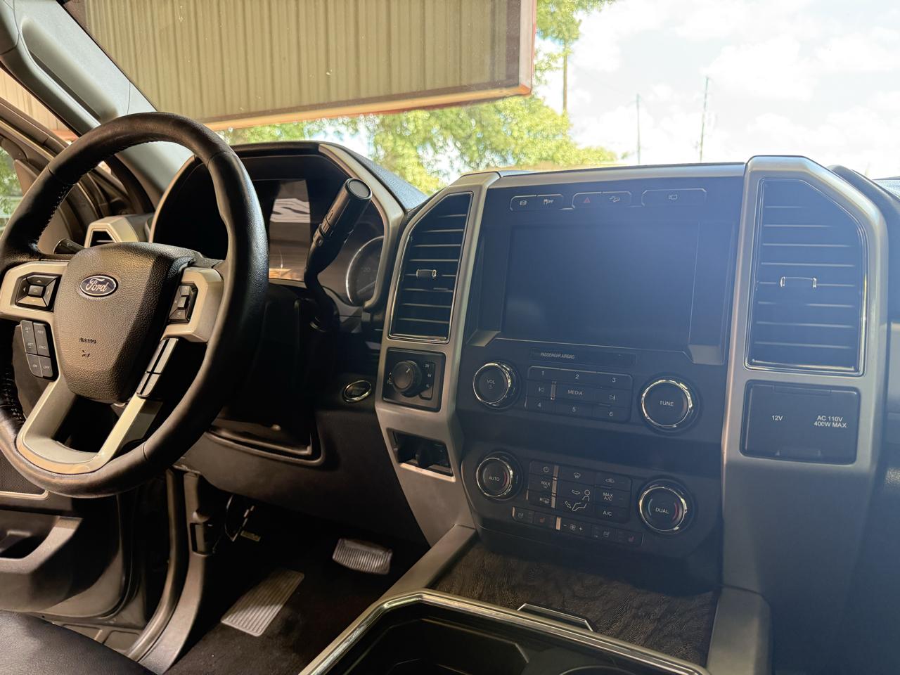 Ford F-250 photo 17