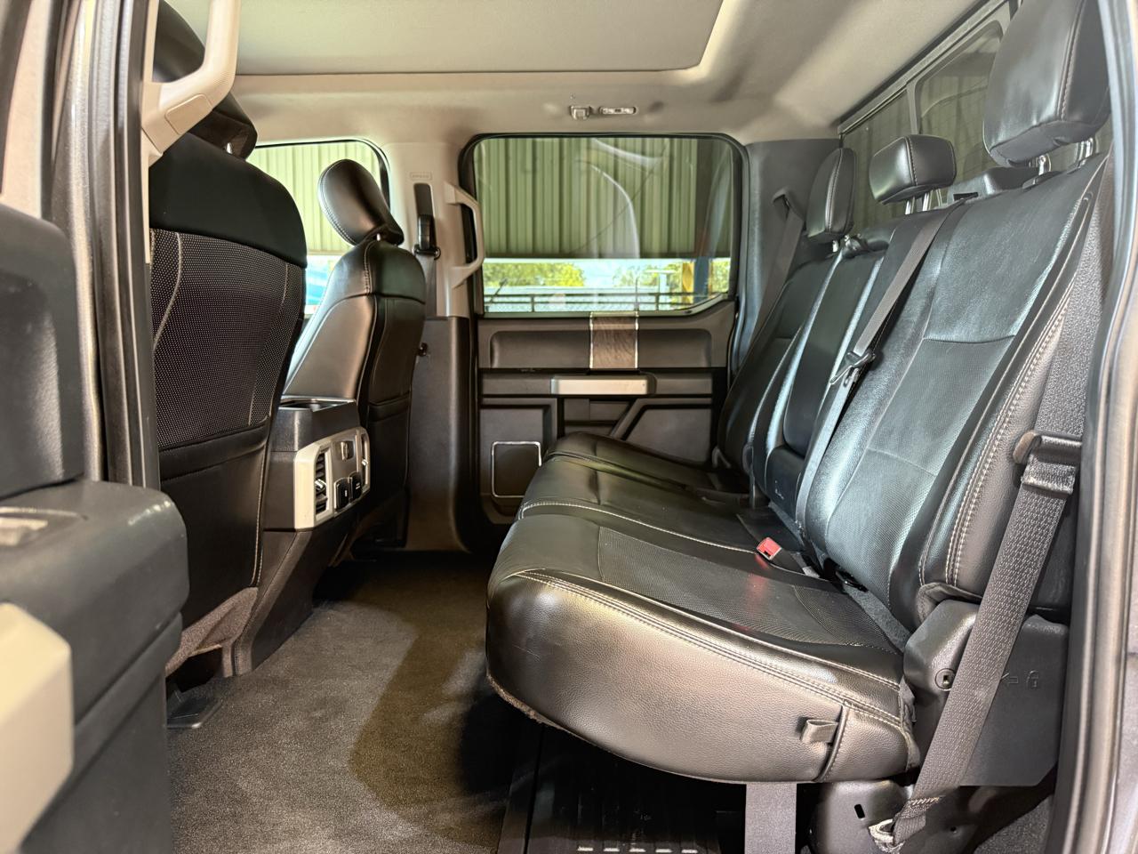 Ford F-250 photo 19