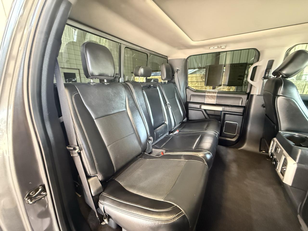 Ford F-250 photo 23