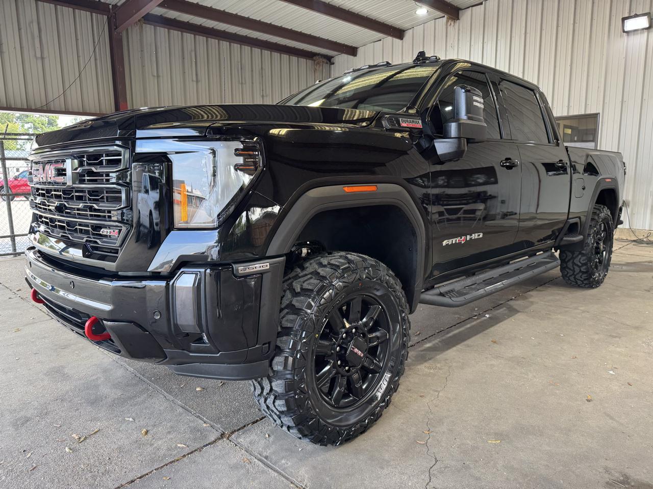 GMC Sierra 2500HD AT4 Crew Cab 4WD 2024