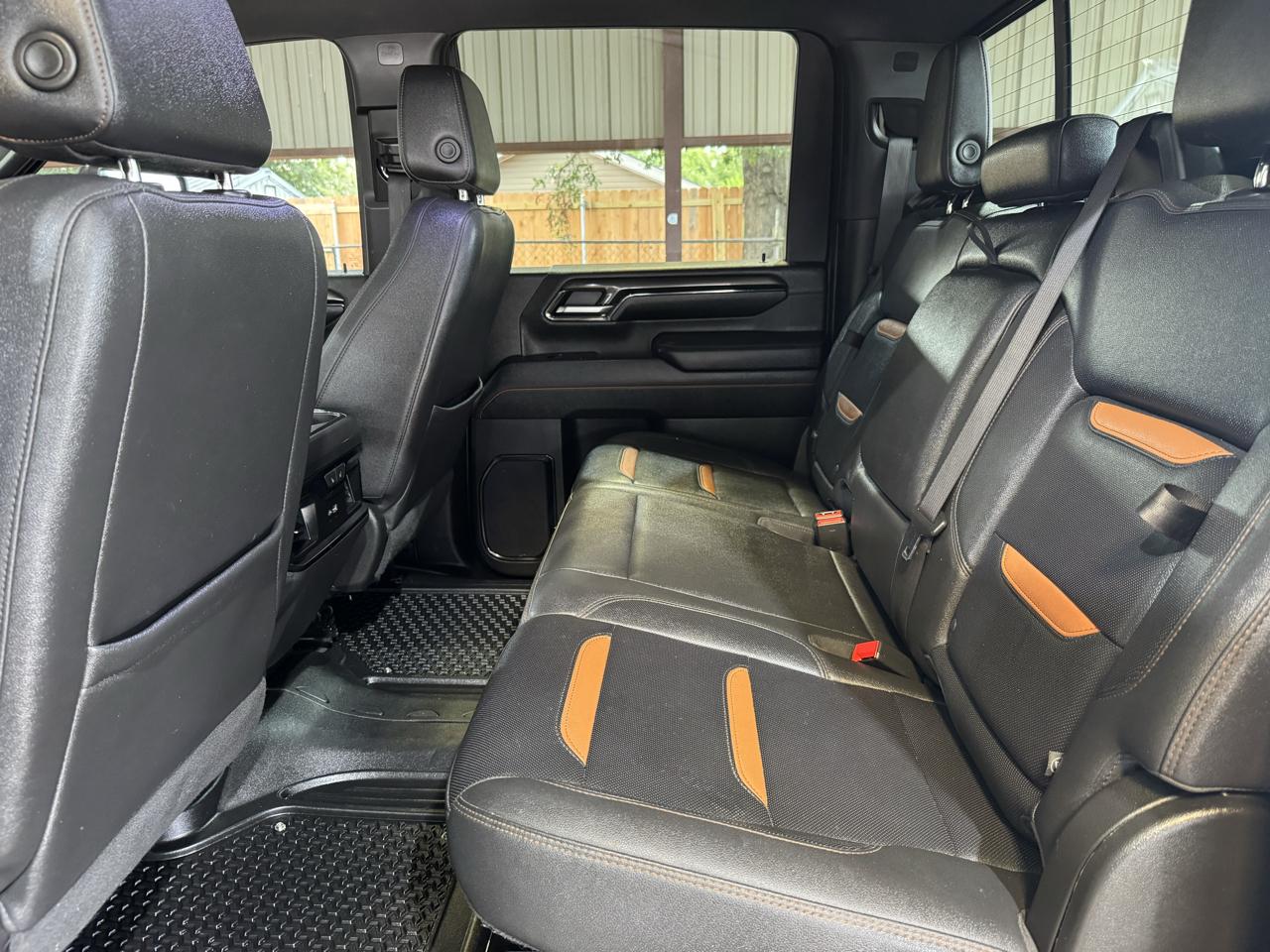 GMC Sierra 2500HD AT4 Crew Cab 4WD 2024